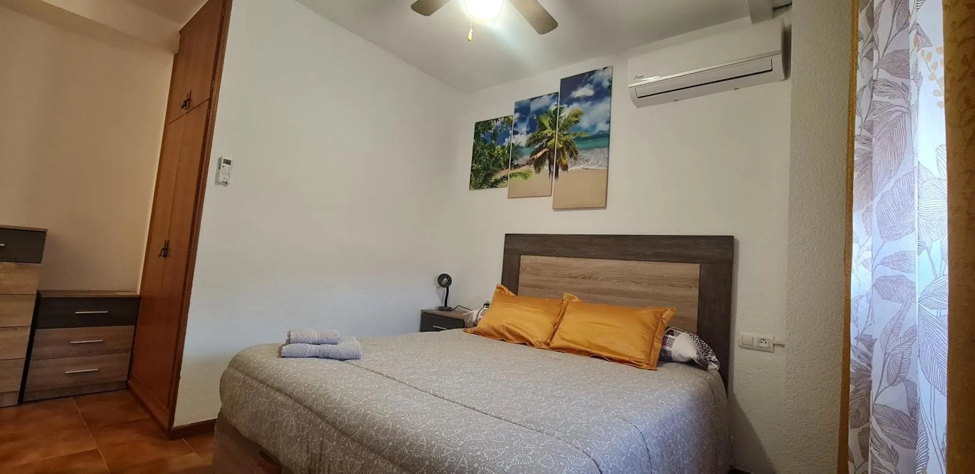 3 Dormitorios, 2 Camas De 150 Y 2 De 90, Piscina Y Mar Almeria Apartment