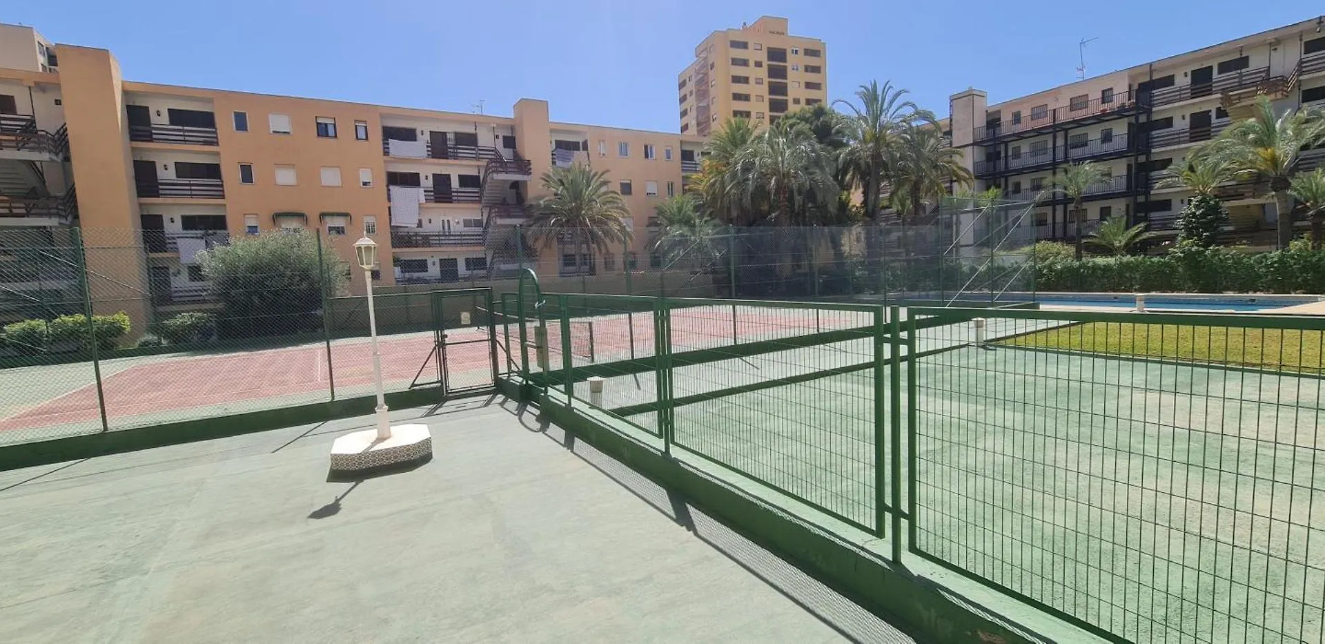 Apartment 3 Dormitorios, 2 Camas De 150 Y 2 De 90, Piscina Y Mar Almeria Spain